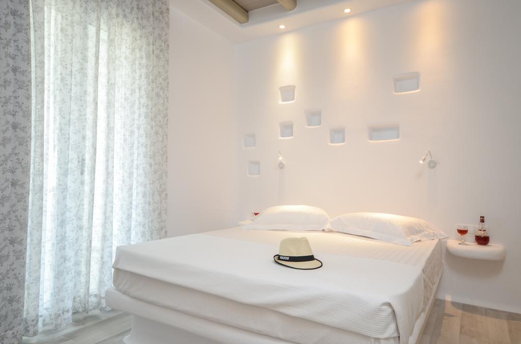 Naxian Spirit Suites & Apartments Agia Anna  Bagian luar foto